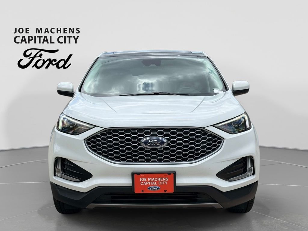 Used 2023 White Ford SEL image 10