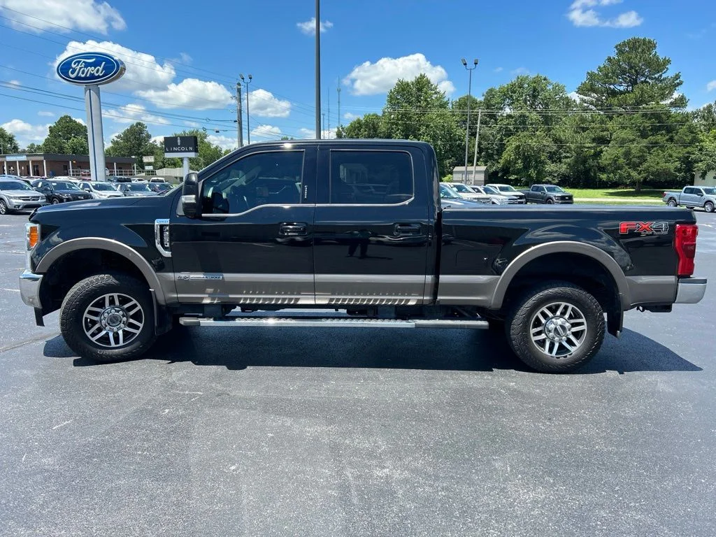 Used 2018 Shadow Black Ford Lariat image 4