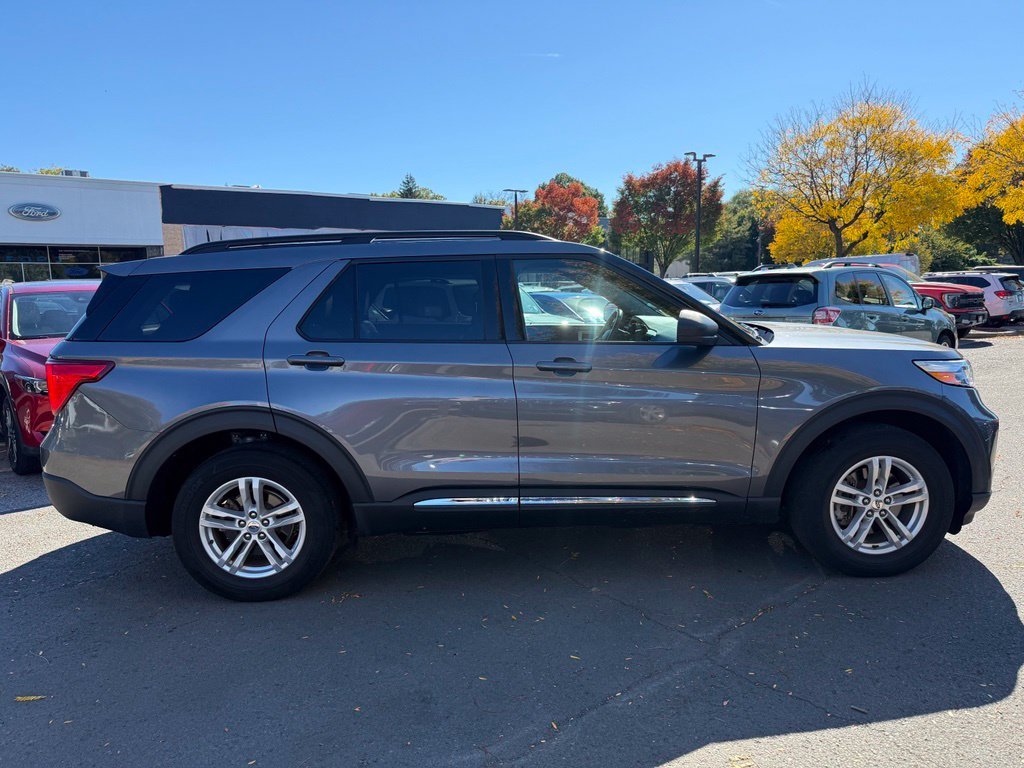 Used 2022 Carbonized Gray Metallic Ford XLT image 5
