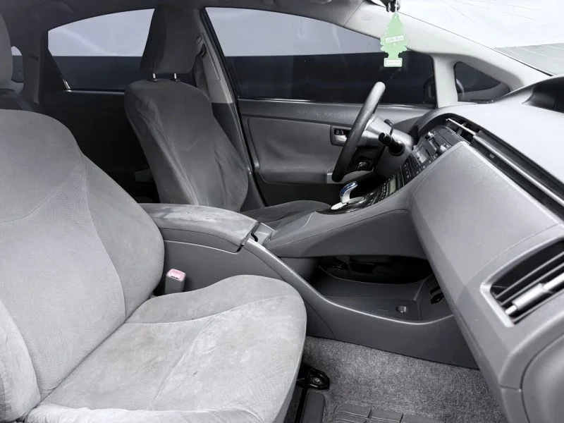 Used 2011 Silver Toyota Two Hatchback 4D image 10