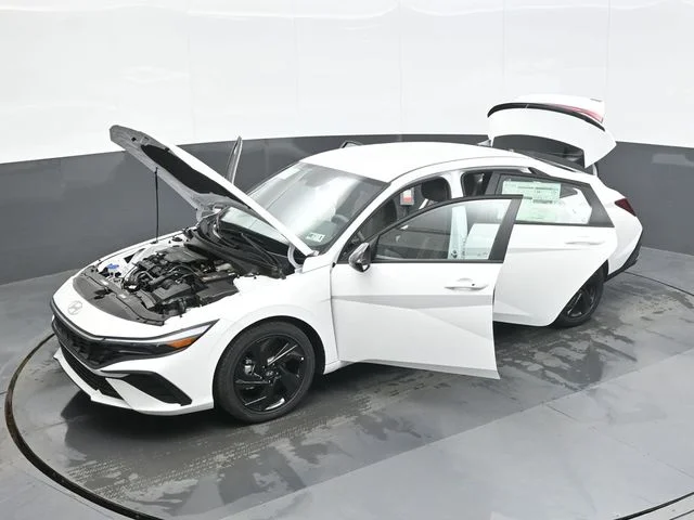 New 2026 White Hyundai SEL Sport image 28