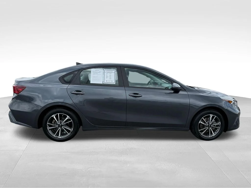 Used 2023 Gray Kia LXS image 29