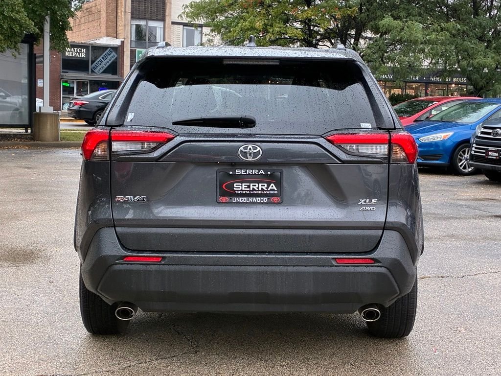 Used 2024 Gray Toyota XLE image 6