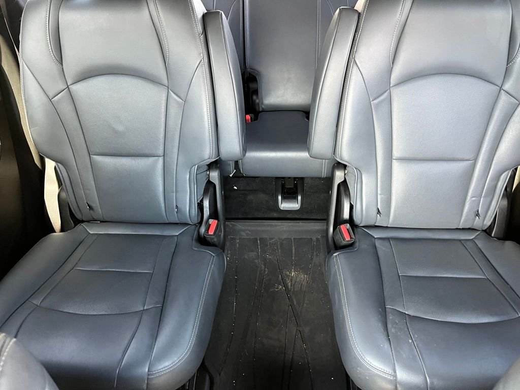 Used 2022 Silver Buick Premium Group image 16