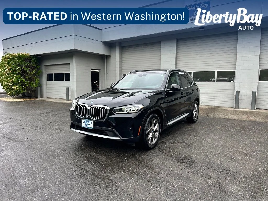 Used 2022 Black BMW xDrive30i image 23