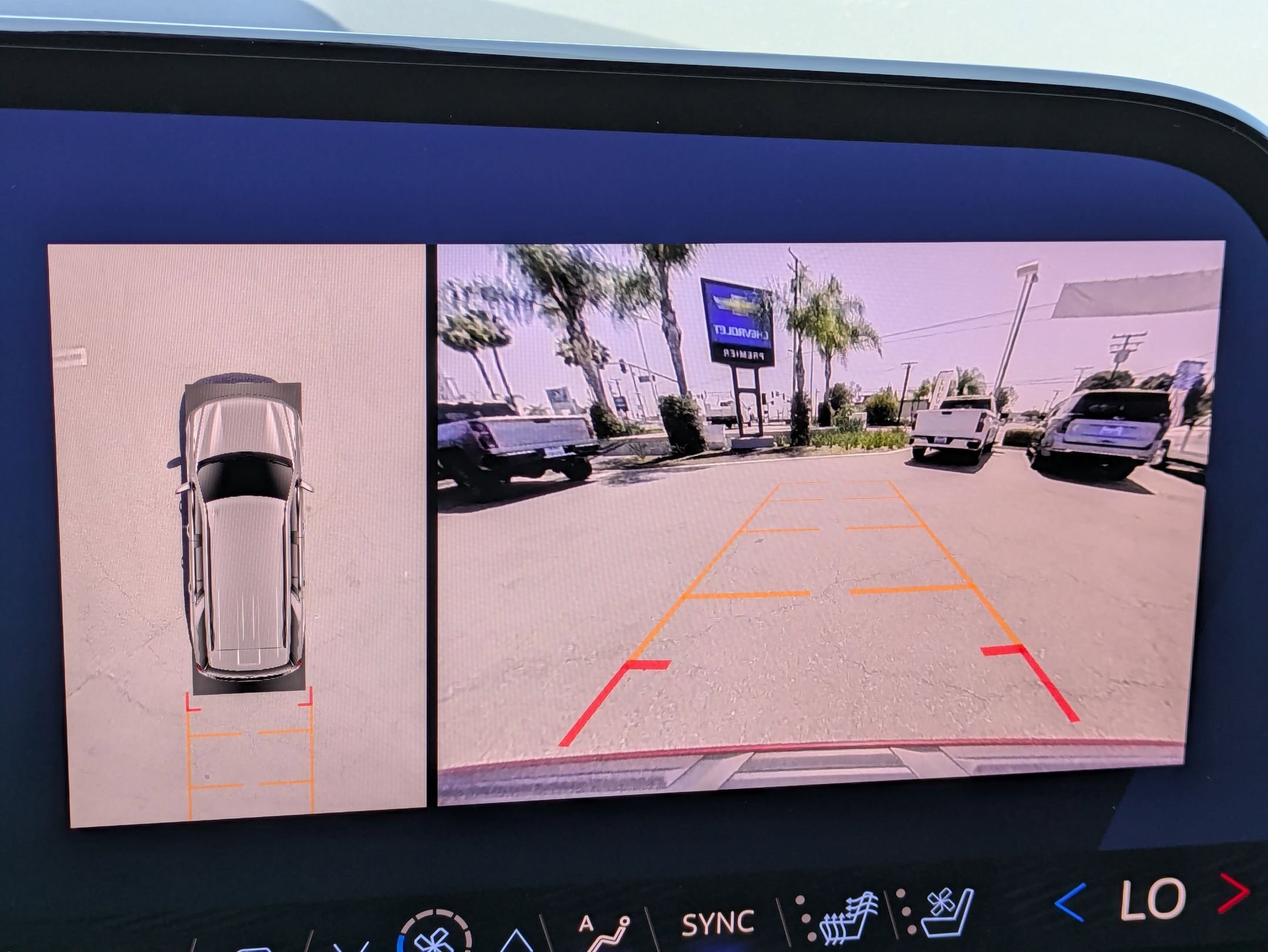 2025 Chevrolet Tahoe Premier - Photo 16