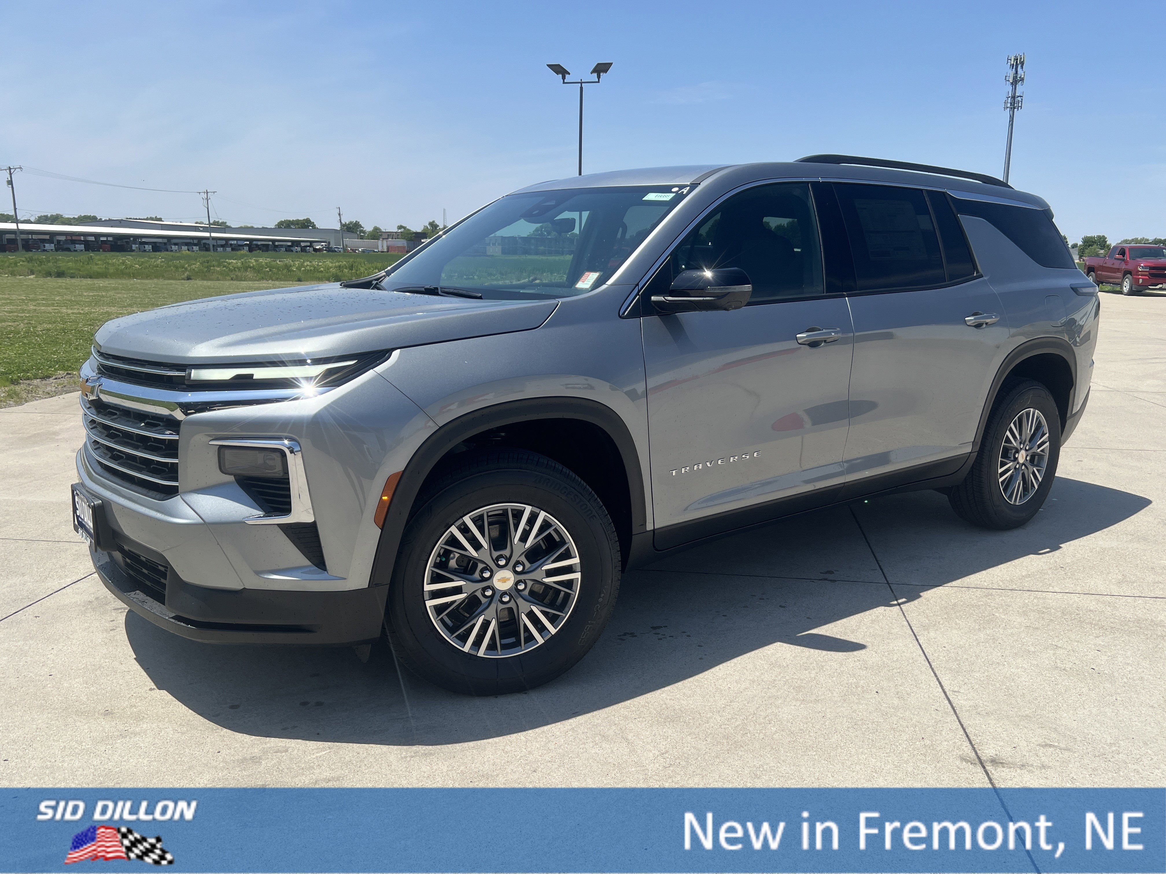 2026 Chevrolet Traverse AWD LT's photo