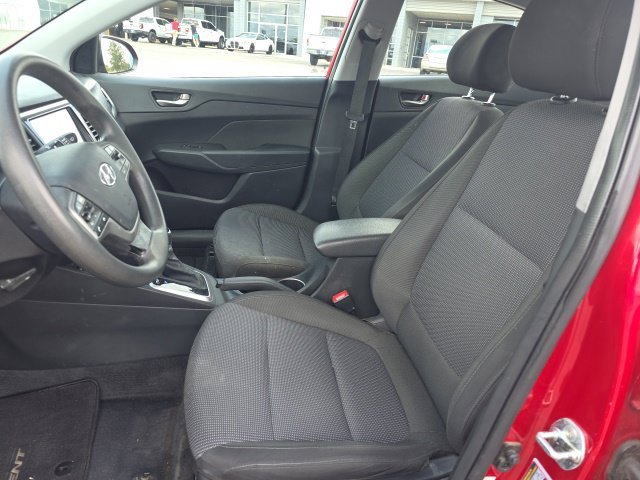 Used 2021 Red Hyundai SEL image 9