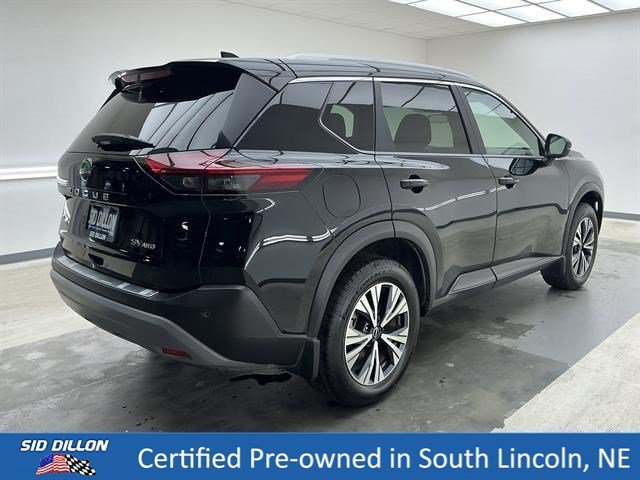 Used 2023 Super Black Nissan SV image 4