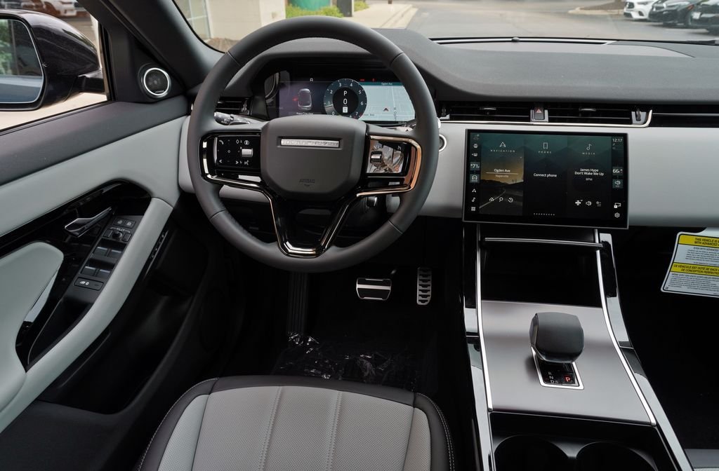 New 2026 Tribeca Blue Land Rover Hoxton Edition image 15