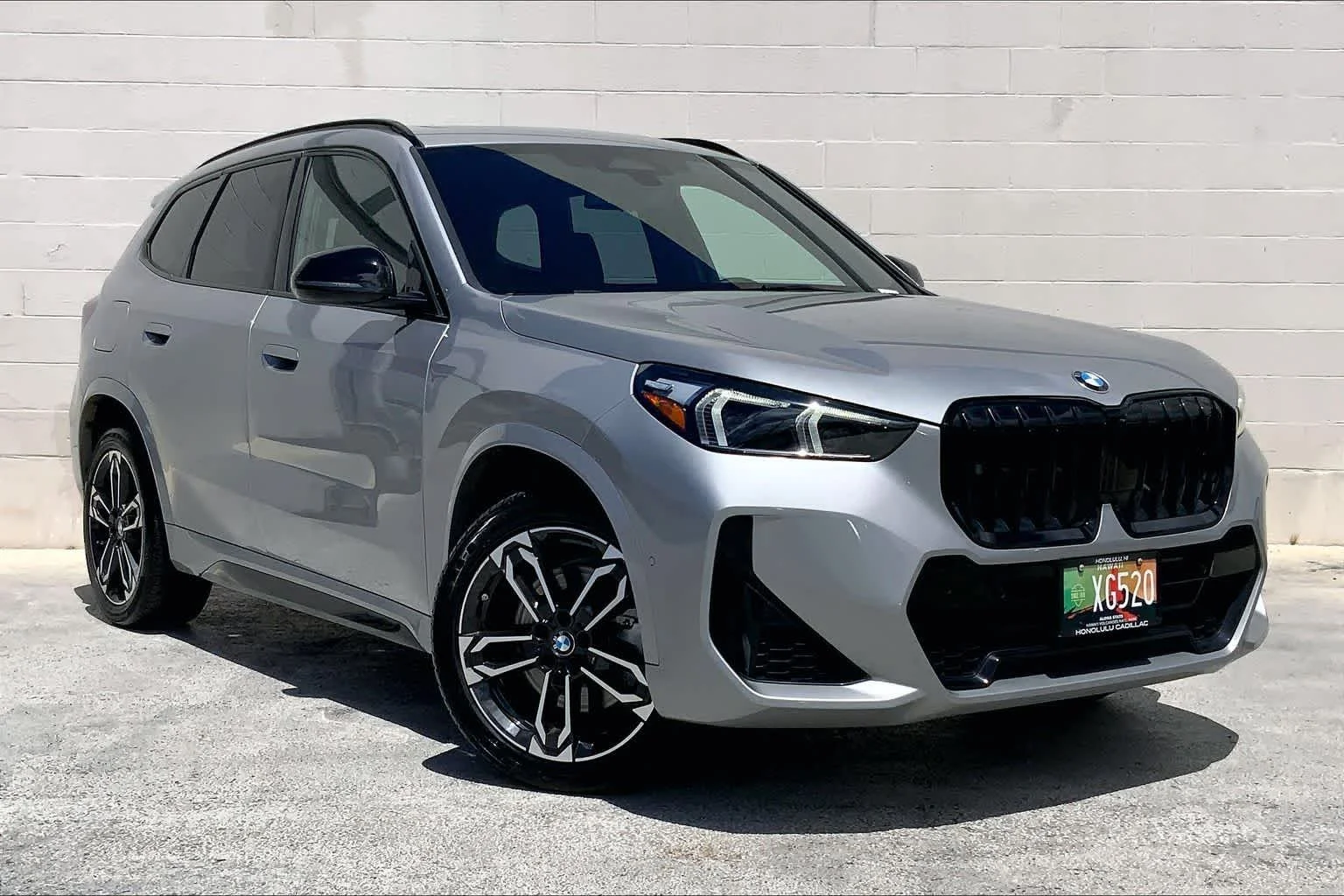 Used 2023 Sil/silver BMW xDrive28i image 21