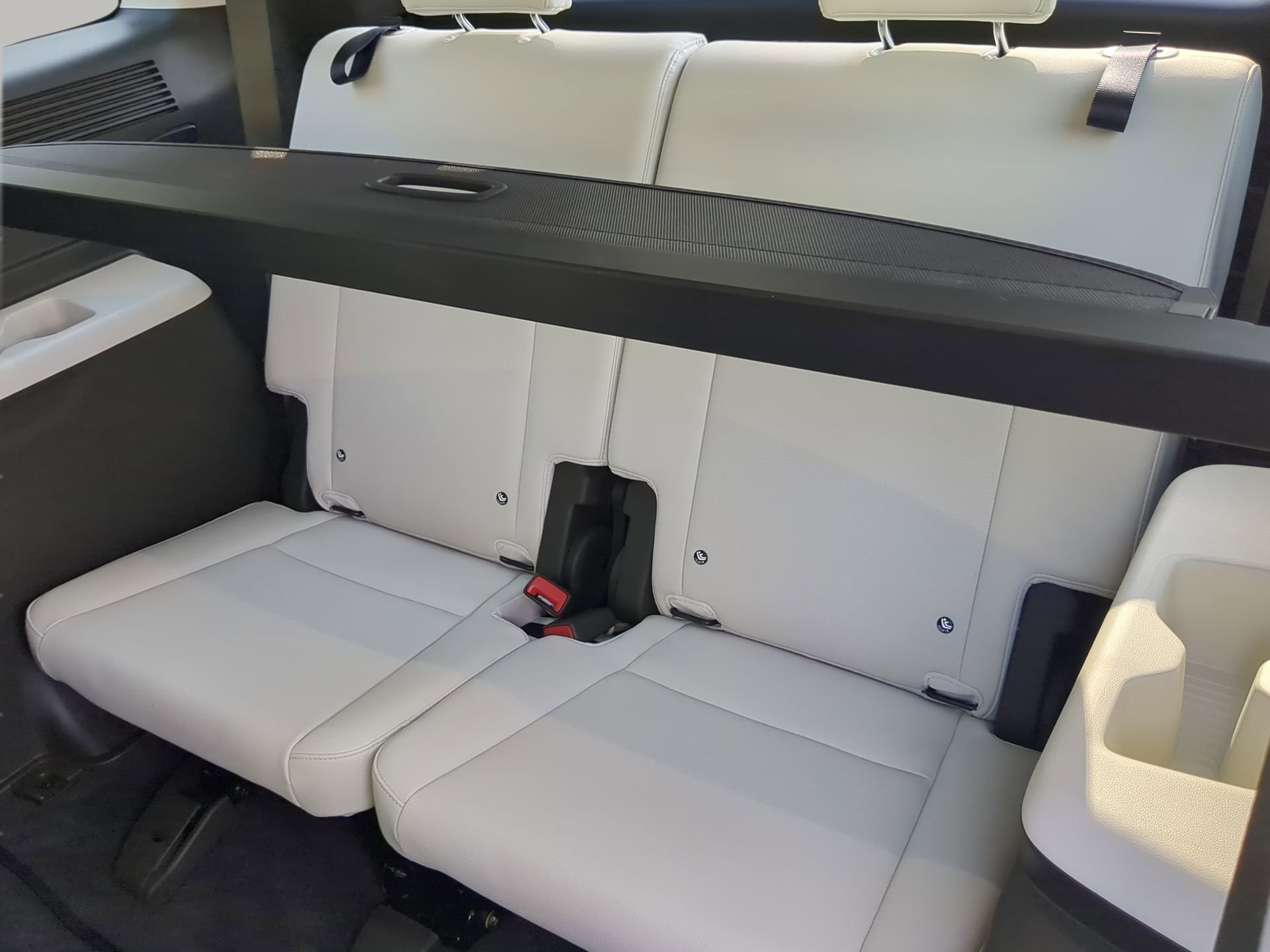 Certified Used 2025 Serenity White Hyundai Calligraphy image 55