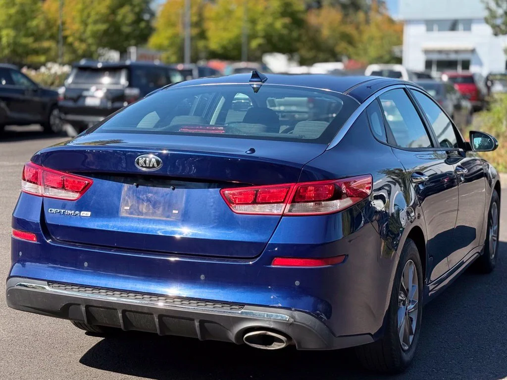 Used 2020 Horizon Blue Kia LX image 5