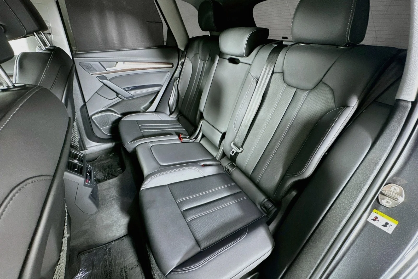 Used 2023 Daytona Gray Pearl Effect Audi S line Prestige image 9