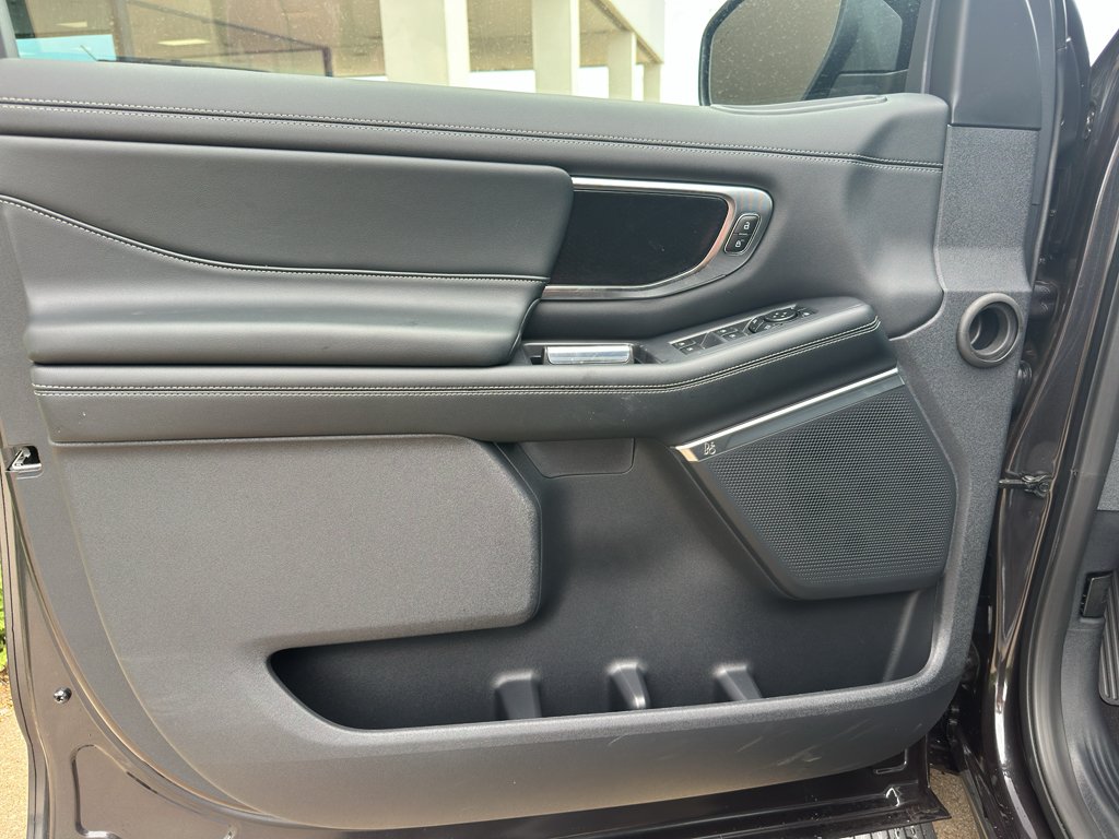 New 2027 Dark Matter Gray Metallic Ford MAX Platinum image 14