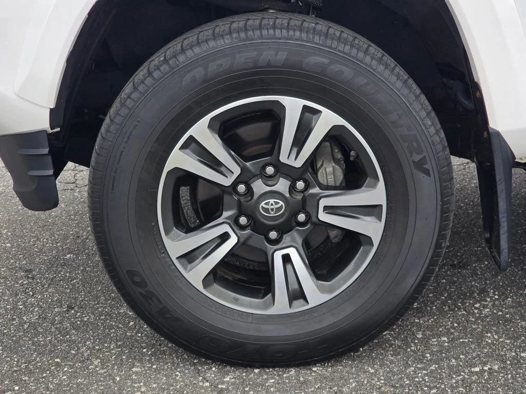 2019 Toyota Tacoma TRD Sport - Photo 13