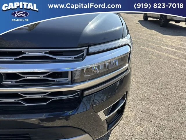 Used 2023 Gray Ford Platinum image 11