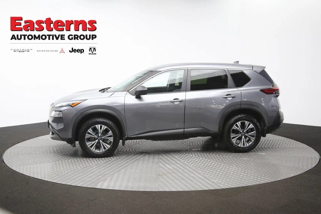 Used 2023 Gray Nissan SV image 59