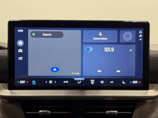 Used 2025 Black Ford Platinum image 22