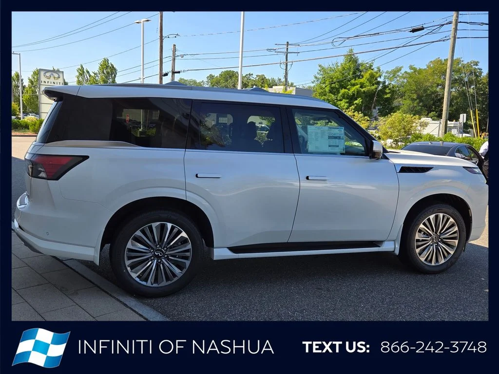 New 2027 RADIANT WHITE INFINITI Luxe 4WD image 14