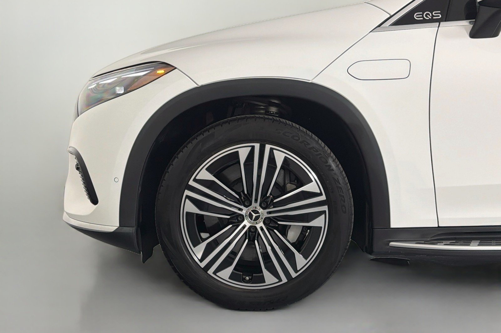 Certified Used 2024 Polar White Mercedes-Benz EQS 450+ image 10