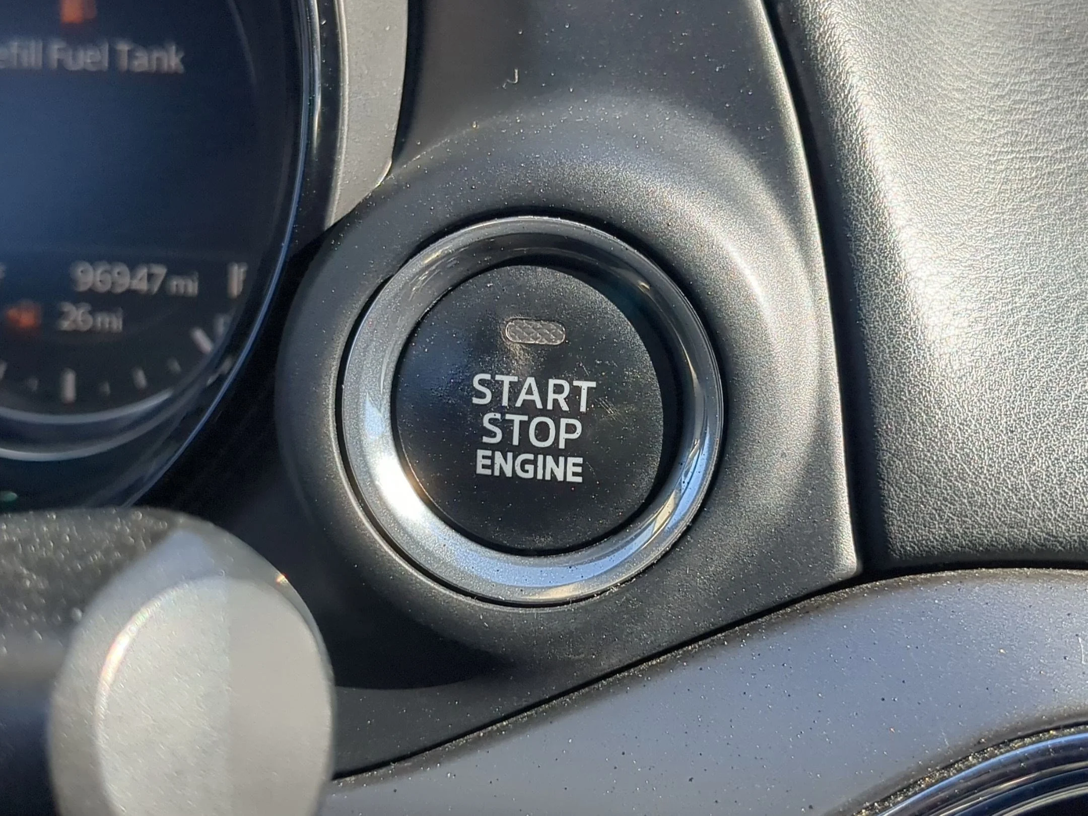 Used 2018 Sonic Silver Metallic Mazda Touring image 17