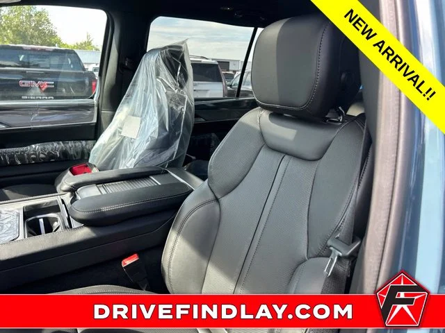 Used 2026 Blue Jeep Upland image 14
