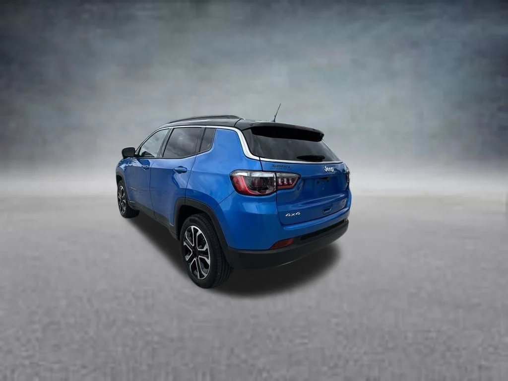 Used 2023 Blue Jeep Limited image 5