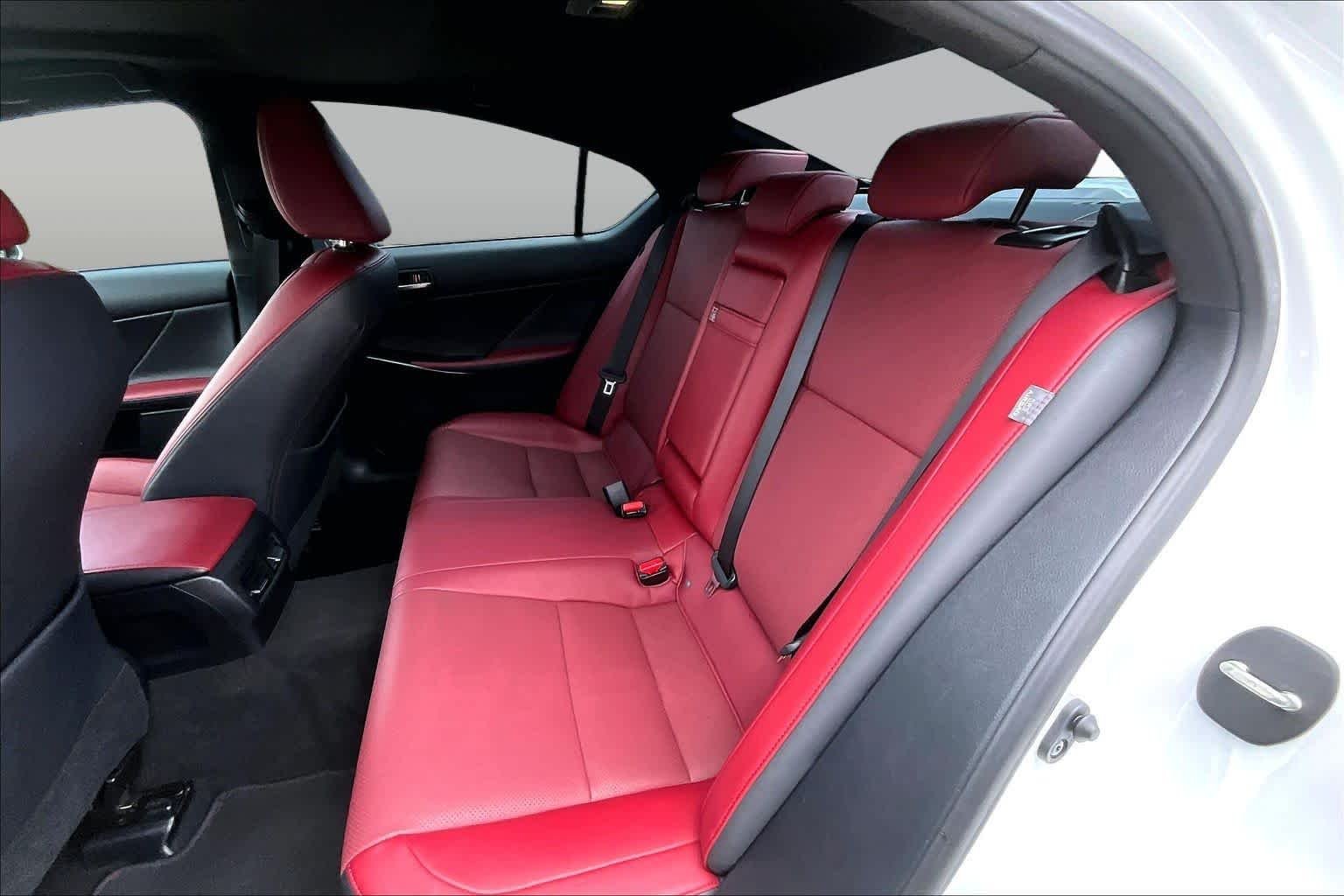 Used 2024 Ultra White Lexus F SPORT Design image 21