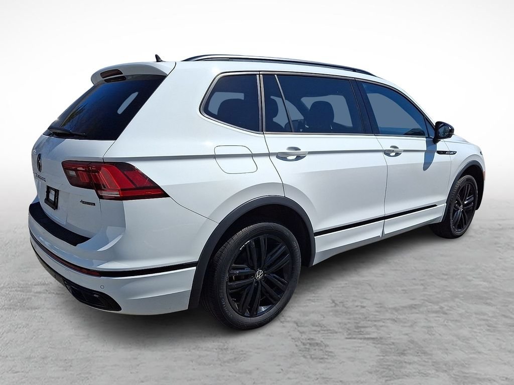 Used 2022 White/off-white Volkswagen 2.0T SE R-Line Black image 6