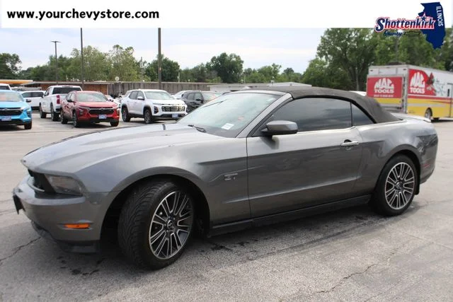 Used 2010 Gray Ford GT image 2