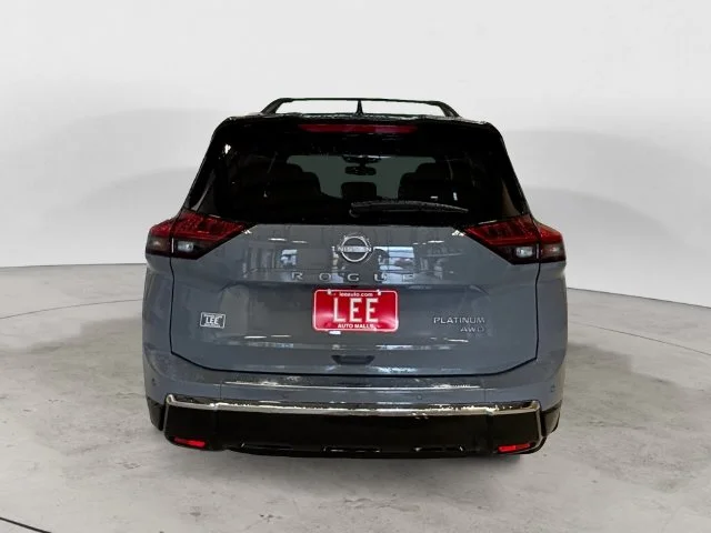 New 2026 Gray Nissan Platinum image 4
