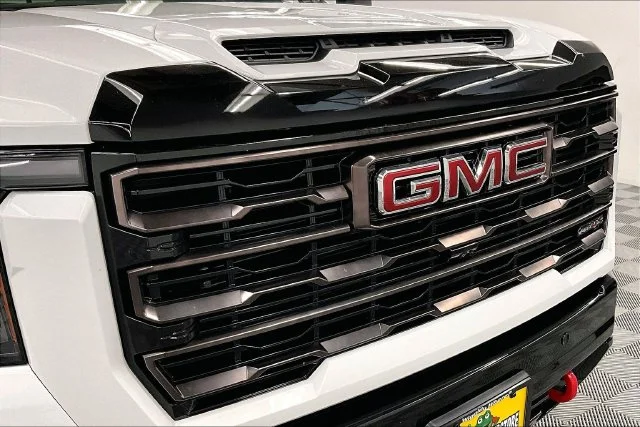 Used 2025 Summit White GMC AT4X image 35