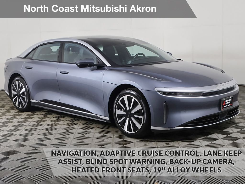 2024 Lucid Air Touring's photo