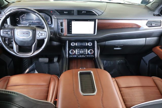 Used 2023 Onyx Black GMC Denali Ultimate image 20