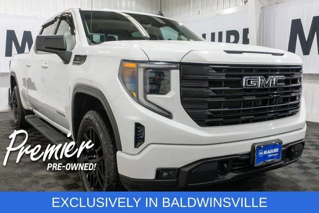 Used 2024 White GMC Elevation image 4