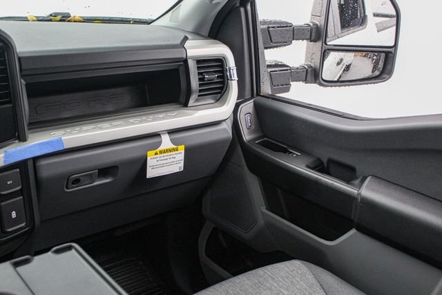 New 2027 White Ford XL image 18