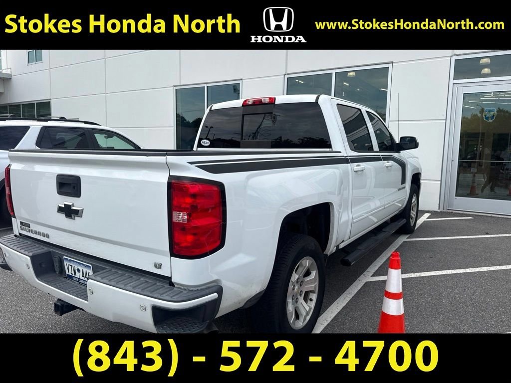 Used 2018 White Chevrolet LT image 4