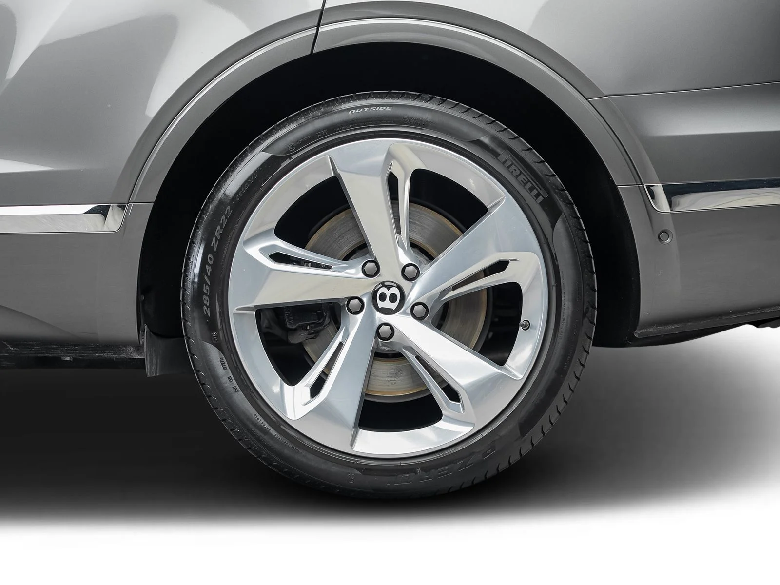 Used 2018 Gray Bentley W12 image 21