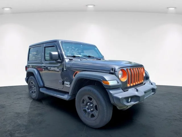 Used 2020 Gray Jeep Sport image 13