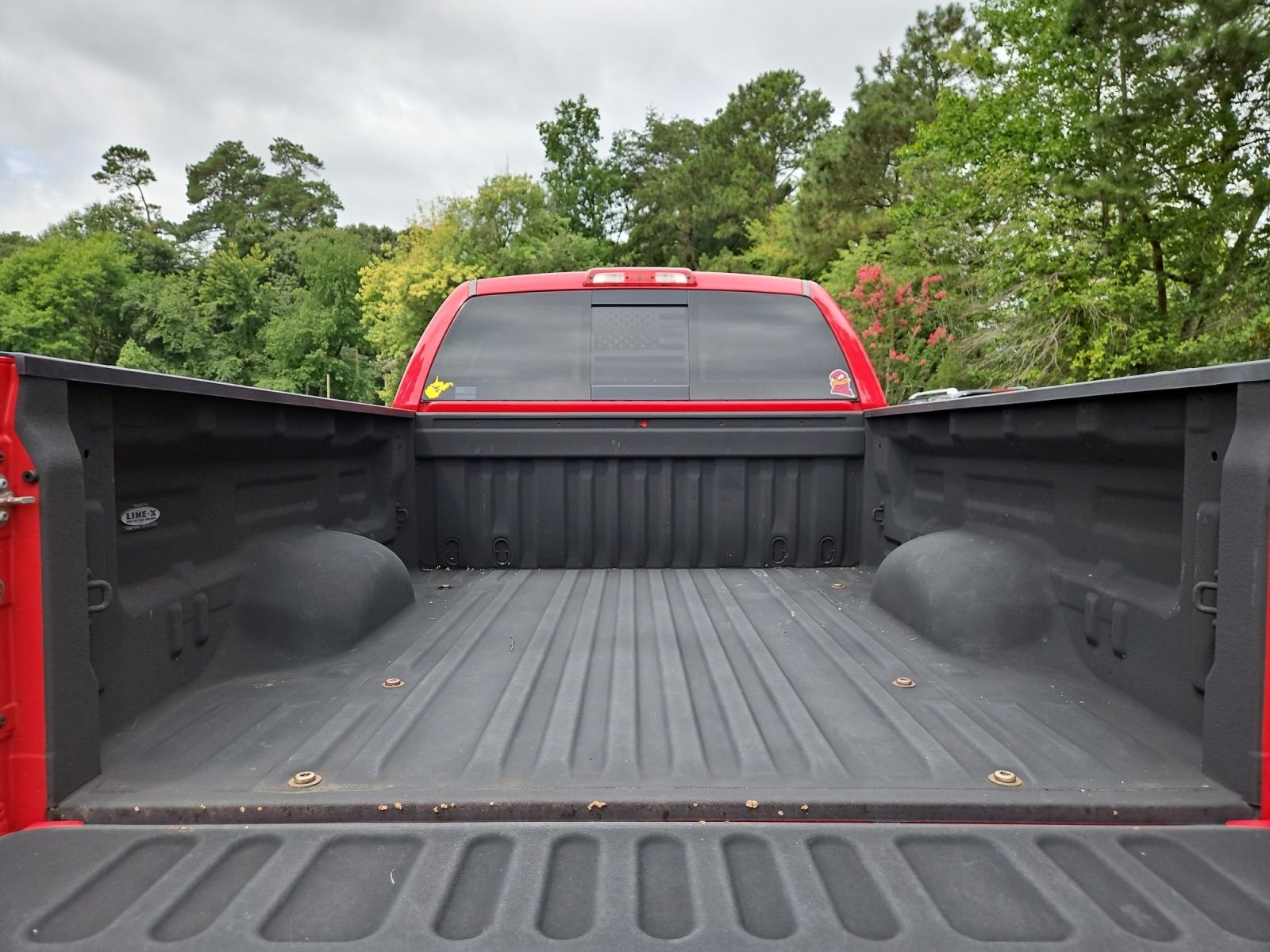 Used 2014 Red Toyota SR5 image 19