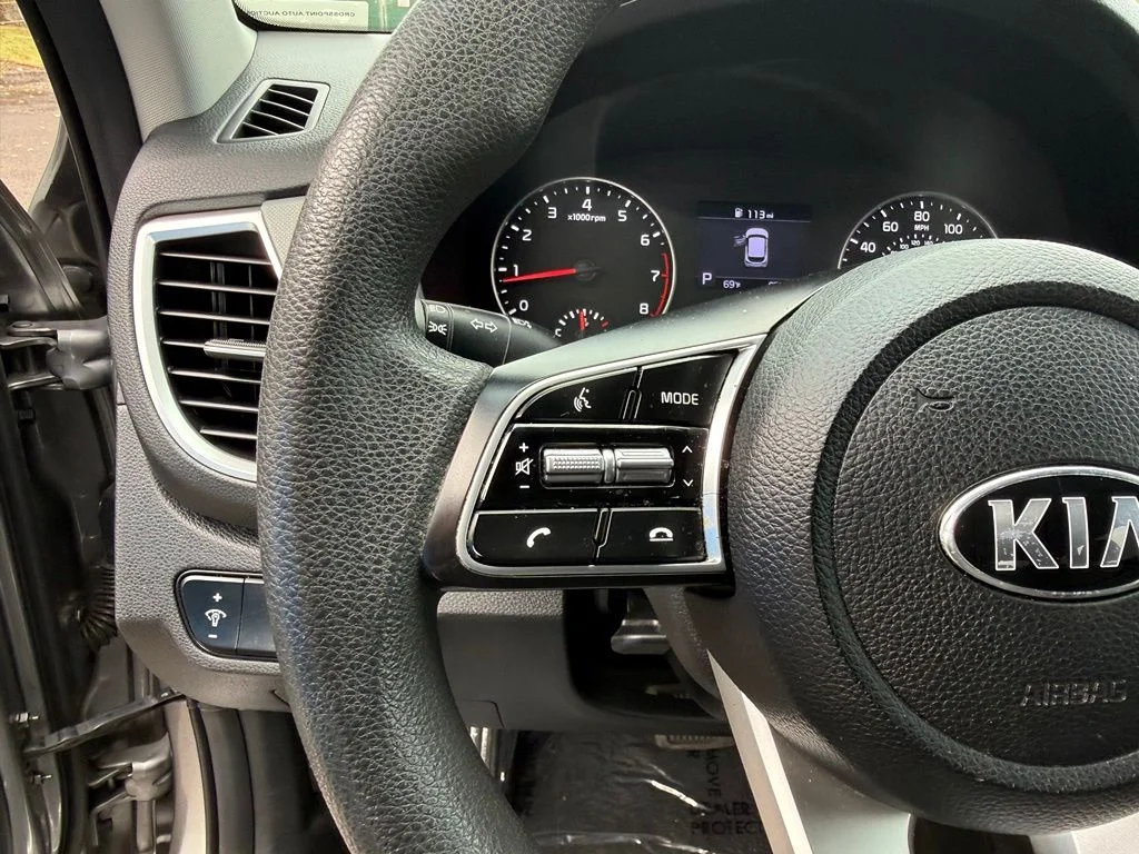 Used 2021 Steel Gray Kia LX image 11