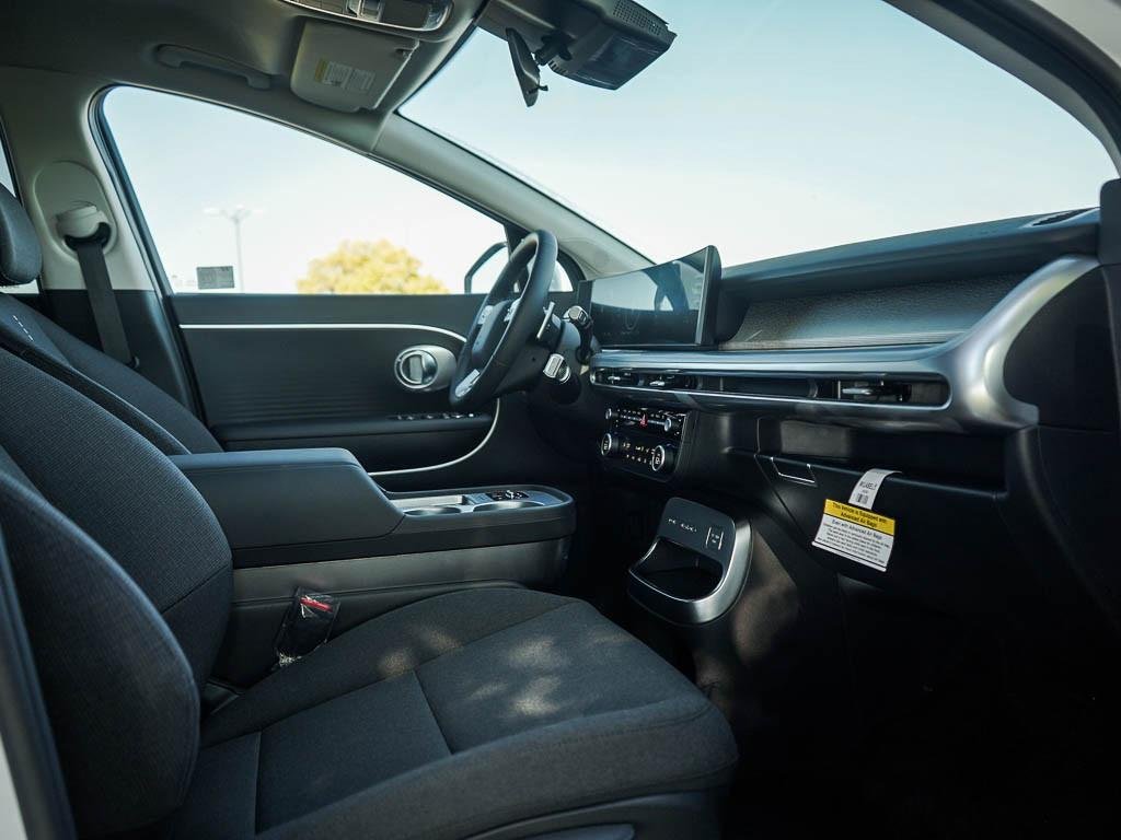 2026 Hyundai IONIQ 9 S - Photo 38