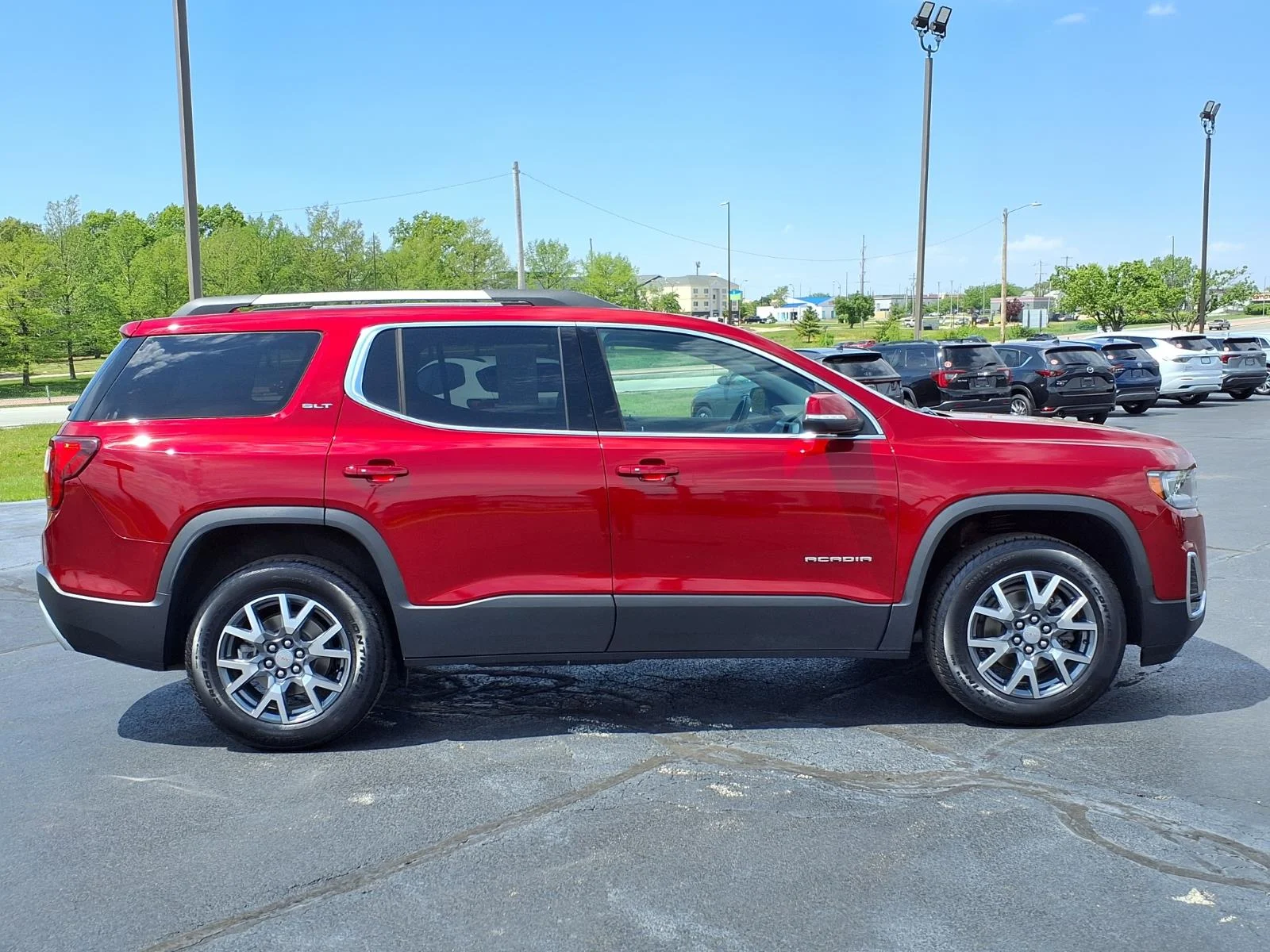 Used 2023 Red GMC SLT image 12