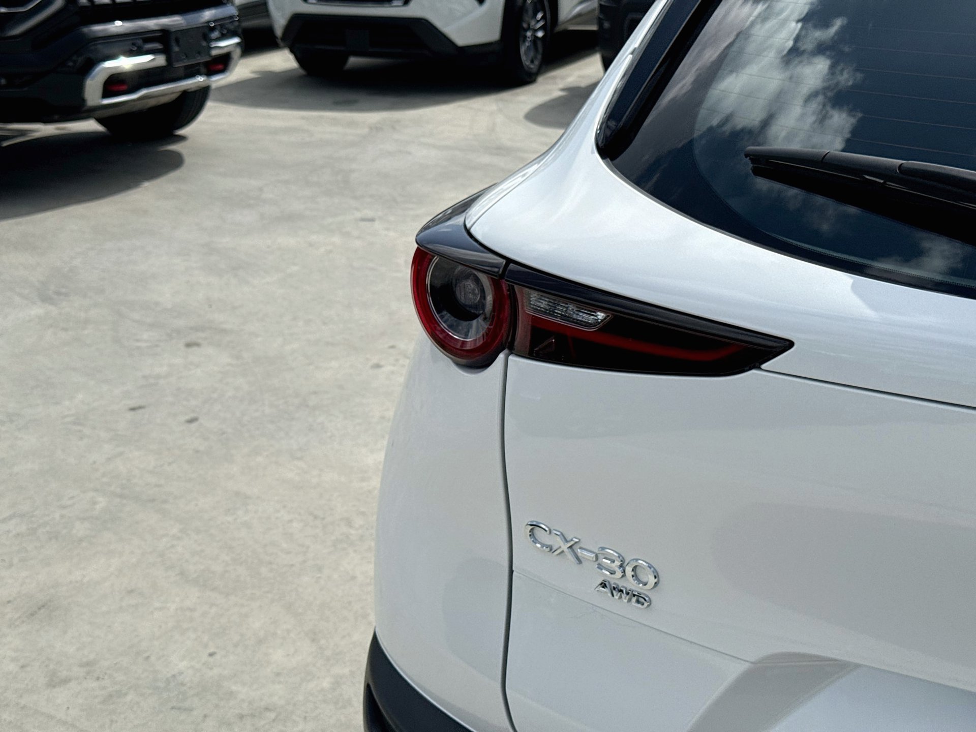 Used 2024 White Mazda 2.5 S image 10