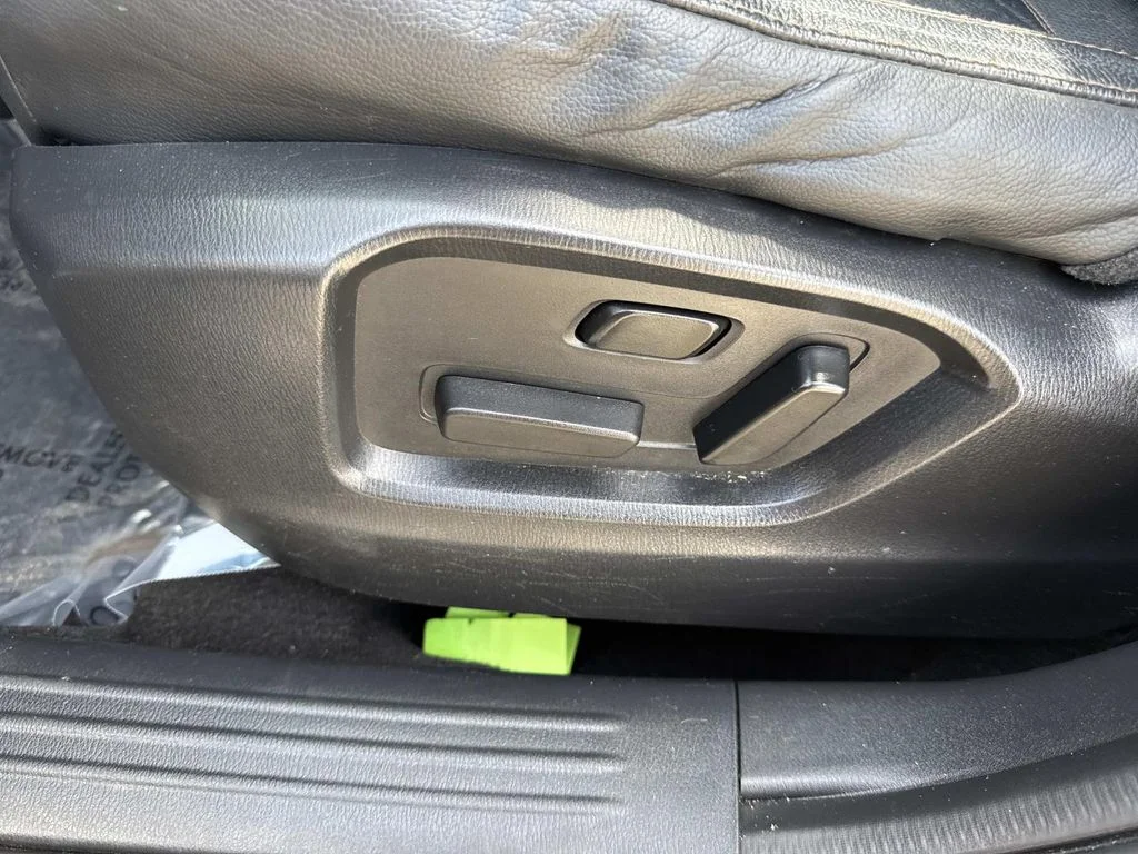 Used 2017 Gray Mazda Grand Touring image 27