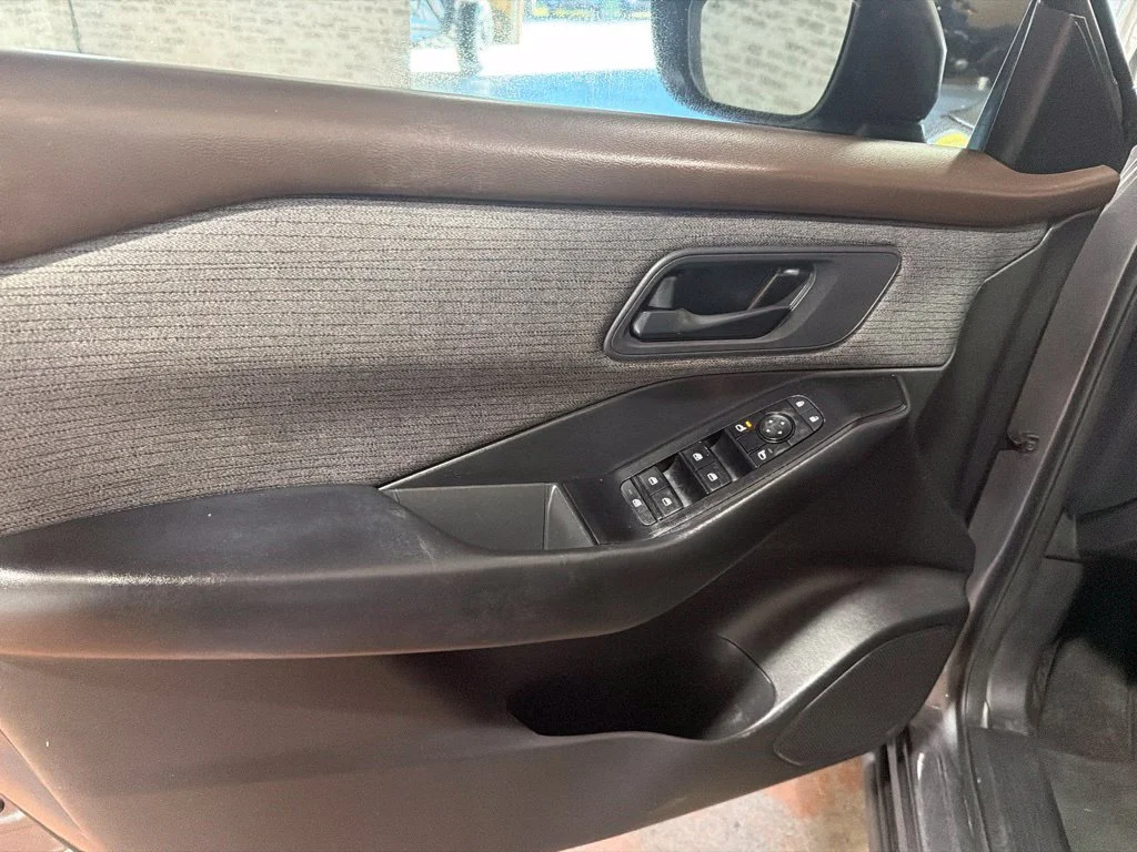 Used 2023 Gun Metallic Nissan S image 19