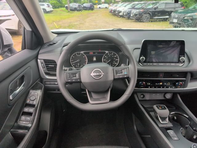 New 2026 Everest White Pearl TriCoat Nissan SV image 13