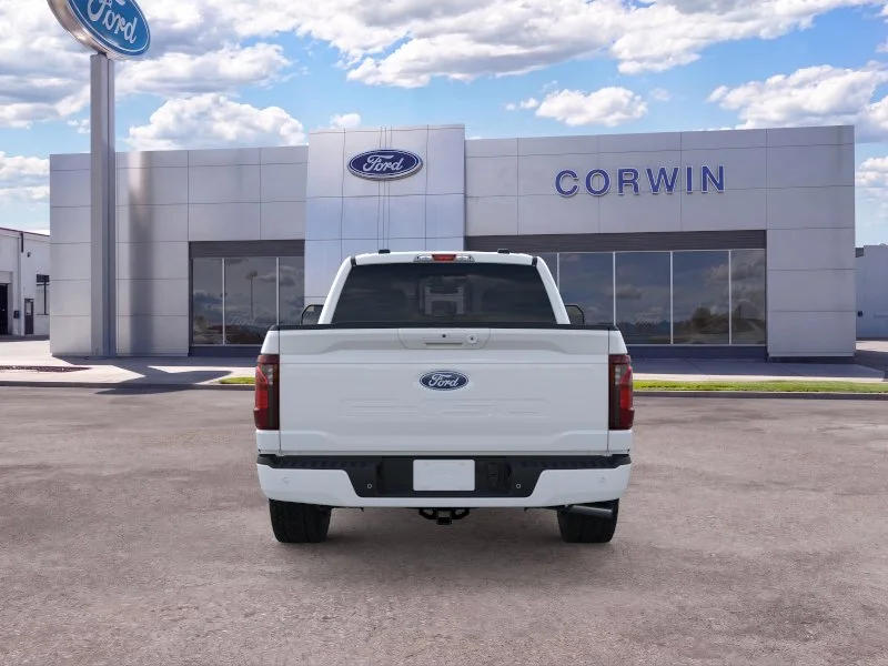 New 2026 Oxford White Ford XLT image 7
