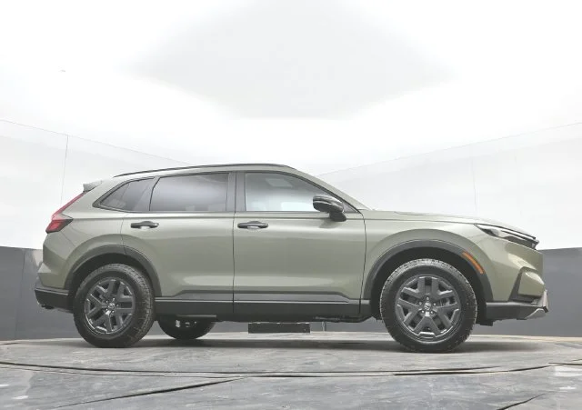 Used 2026 Ash Green Metallic Honda TrailSport image 48